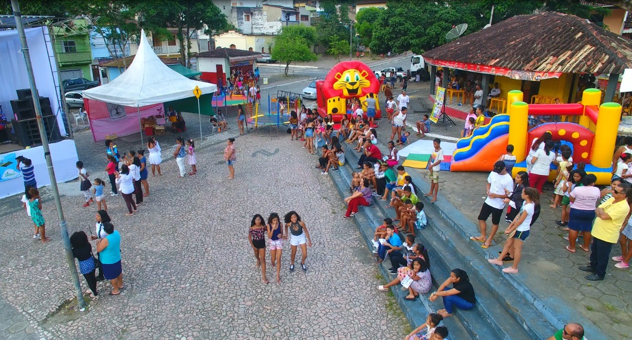 Camacã: 5° Feira Literária homenageia artistas locais